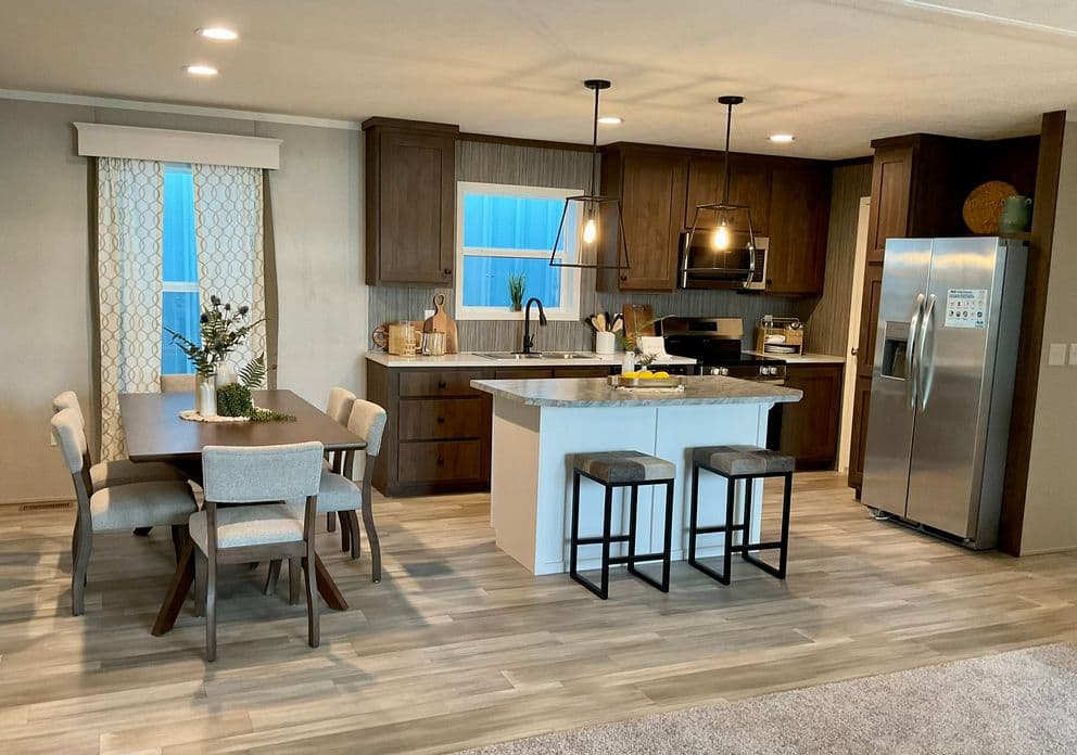 Amethyst kitchen home features