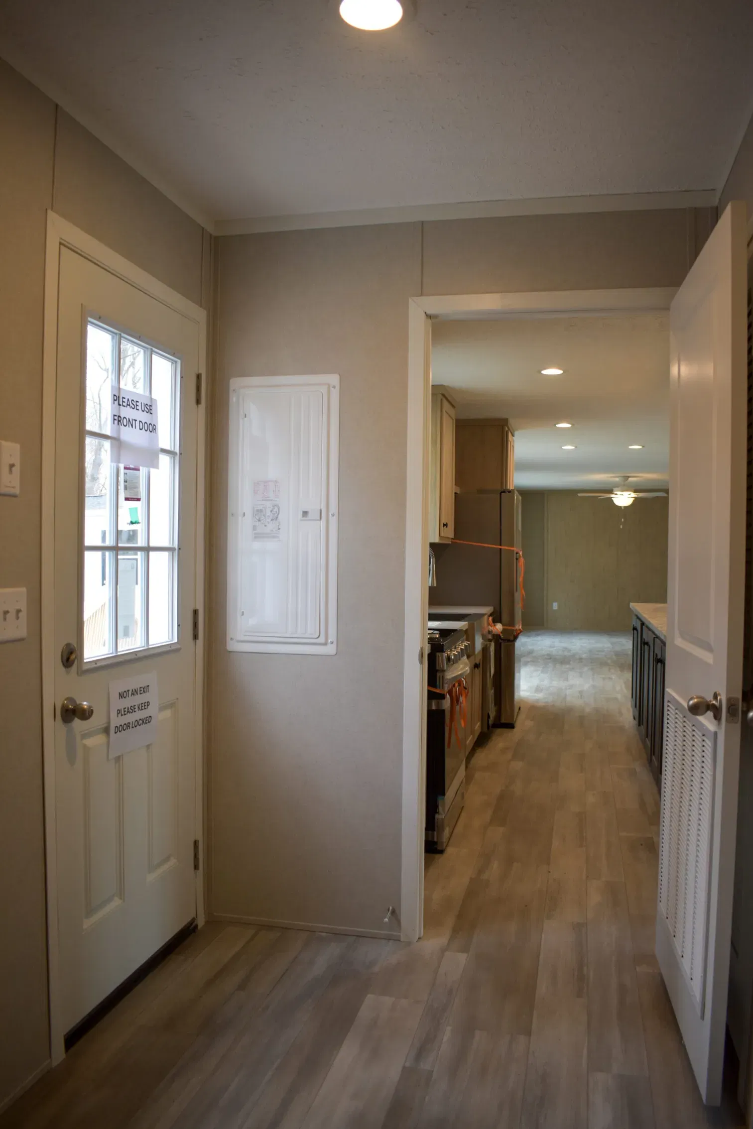 Moonstone 60 interior home features