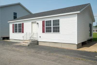 Ne-622 elevation and exterior home features