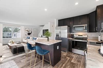 Ne-625 kitchen home features