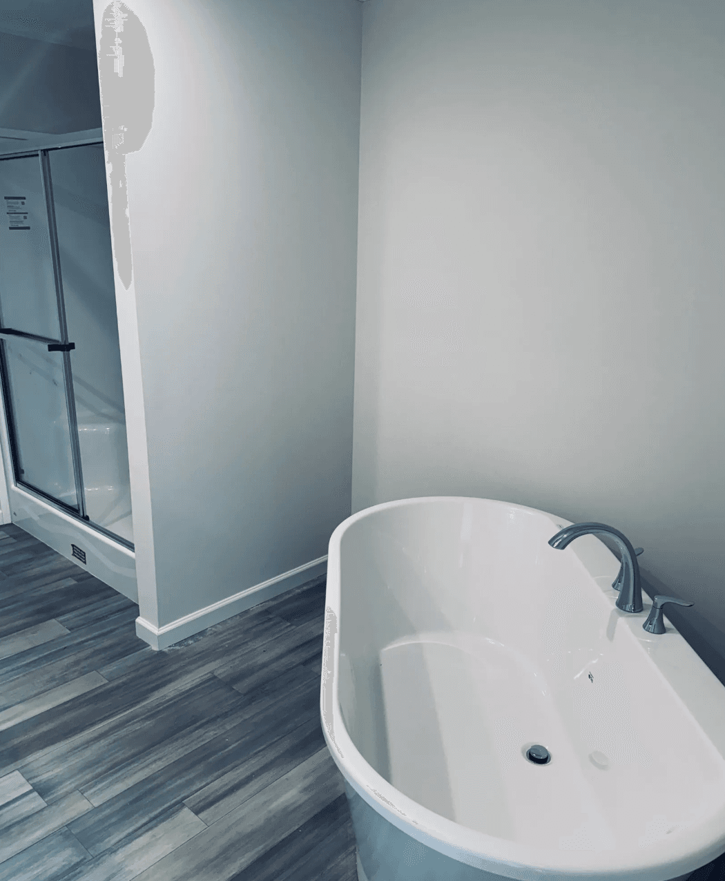 Tourmaline bathroom home features