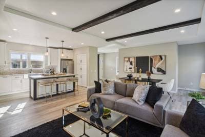 Cabernet interior home features