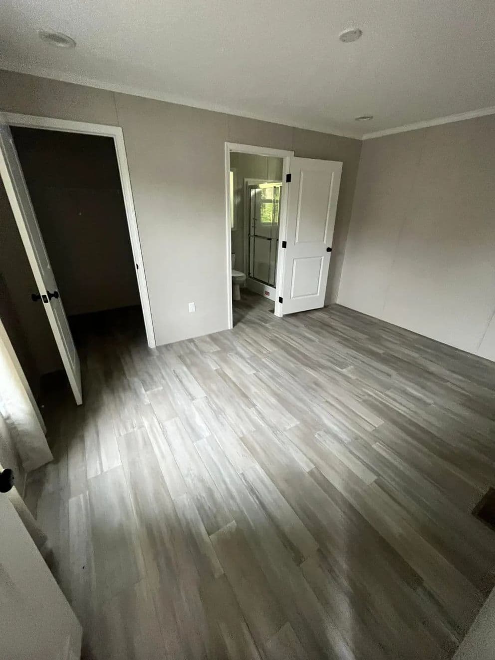 Peridot 60 bedroom home features