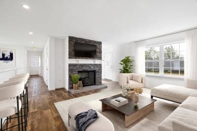 Ne-619 hero and interior home features