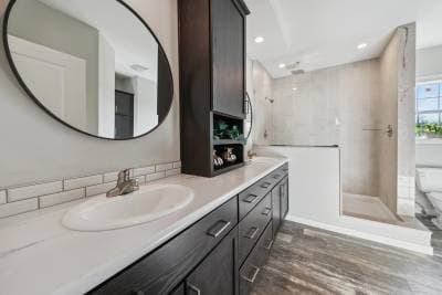 Pinot bathroom home features