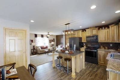 Edge le127 kitchen home features