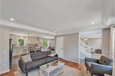 Edge le211-2 interior home features