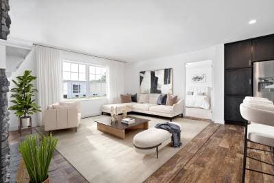 Ne-619 interior home features