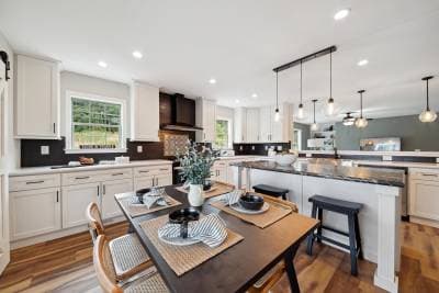 Catalina hero and interior home features