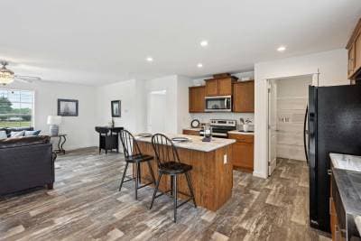 Ne-610 kitchen home features